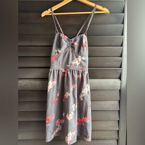 Vintage American Eagle Sundress Size 8 Grey Floral Strappy pockets